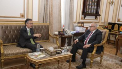 صورة الخشت يبحث مع سفير اليابان بالقاهرة تعزيز التعاون بين جامعة القاهرة والجامعات اليابانية